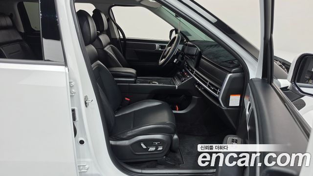 Hyundai Santafe 2024 — photo 16