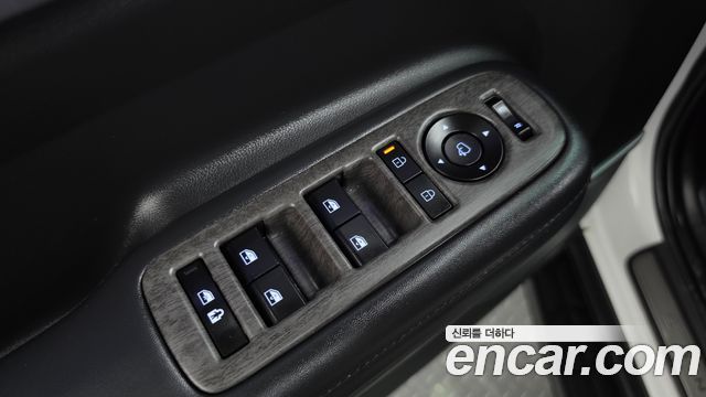 Hyundai Santafe 2024 — photo 29