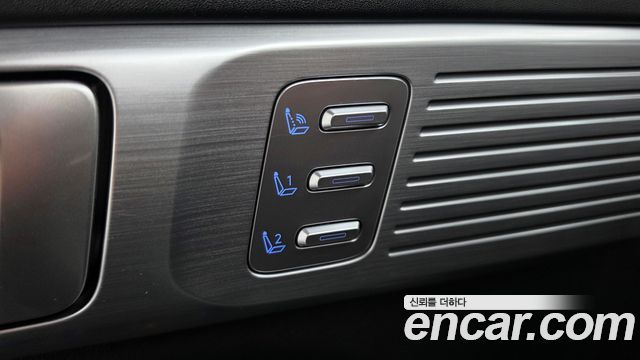 Hyundai Santafe 2024 — photo 30