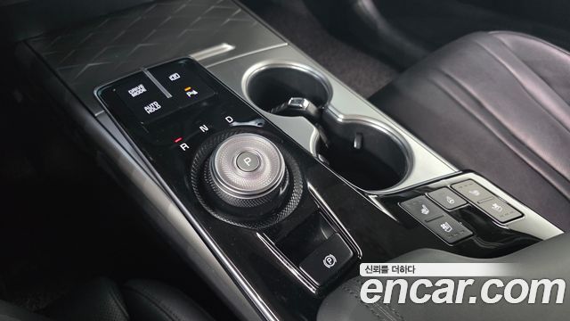 Kia K8 2022 — photo 9