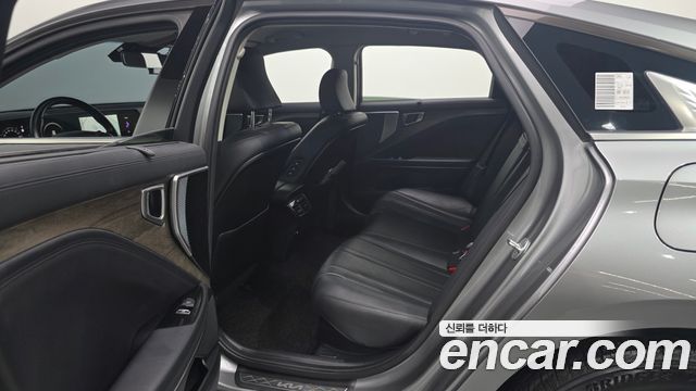 Kia K8 2022 — photo 11