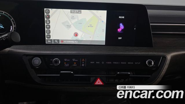 Kia K8 2022 — photo 12