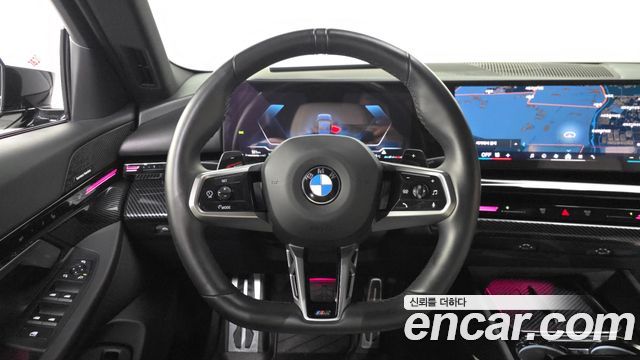 BMW 5-Series 2024 — photo 19