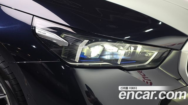 BMW 5-Series 2024 — photo 8