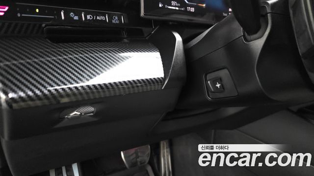 BMW 5-Series 2024 — photo 27