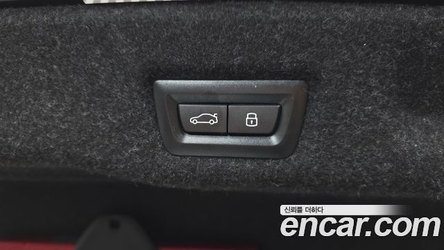 BMW 5-Series 2024 — photo 30