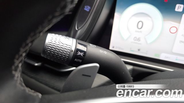 Genesis G90 2022 — photo 31