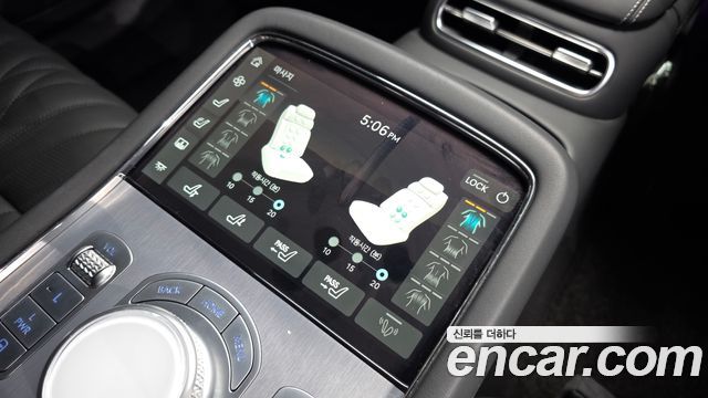 Genesis G90 2022 — photo 34