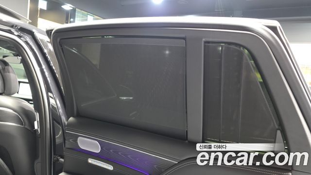 Genesis G90 2022 — photo 39