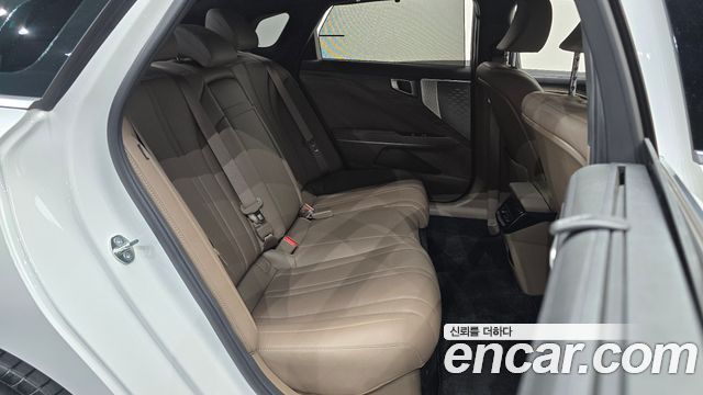 Kia K8 2023 — photo 17