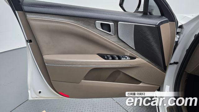 Kia K8 2023 — photo 14