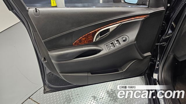 Chevrolet Korea Alpheon 2013 — photo 14