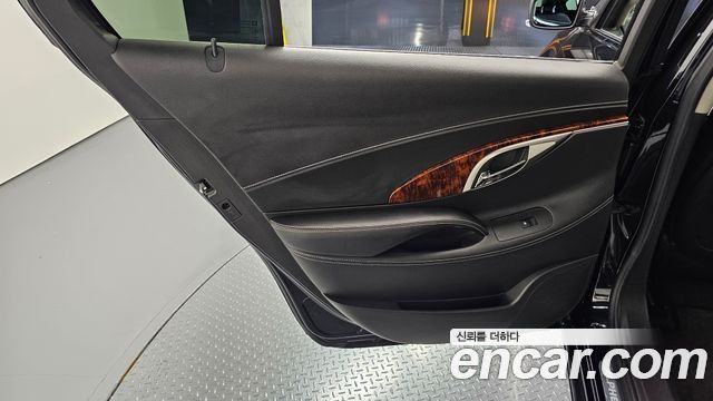 Chevrolet Korea Alpheon 2013 — photo 15