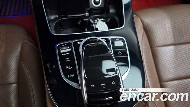 Mercedes-Benz E-Class 2017 — photo 17