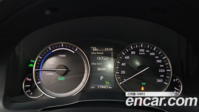 Lexus ES 2016 — photo 8