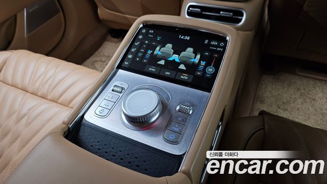 Genesis G90 2022 — photo 18