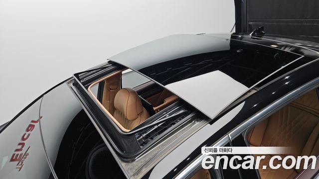 Genesis G90 2022 — photo 20