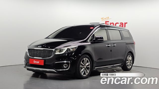 Kia Canival 2017 — photo 1
