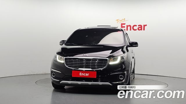Kia Canival 2017 — photo 3