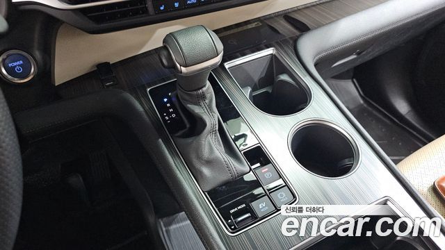 Toyota Sienna 2023 — photo 12