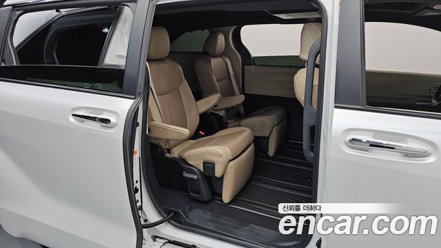 Toyota Sienna 2023 — photo 17