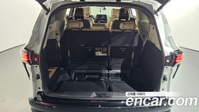 Toyota Sienna 2023 — photo 24