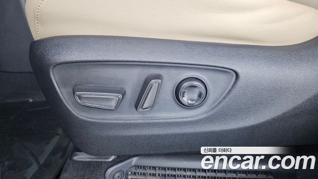 Toyota Sienna 2023 — photo 31