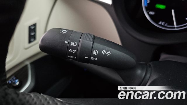 Toyota Sienna 2023 — photo 37