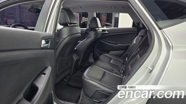 Hyundai Tucson 2017 — photo 18