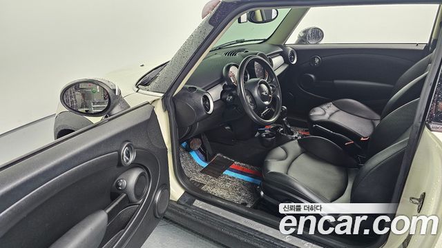 Mini Cooper 2013 — photo 10