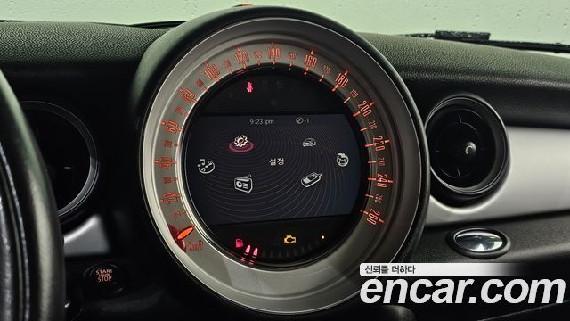 Mini Cooper 2013 — photo 13