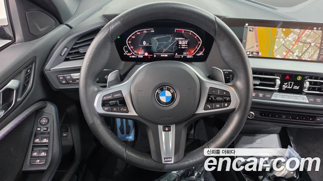 BMW 1-Series 2024 — photo 20