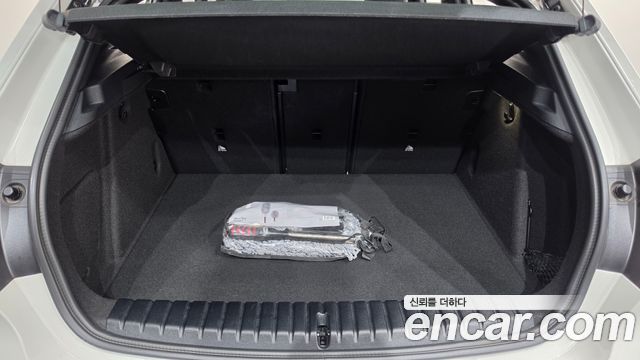 BMW 1-Series 2024 — photo 26