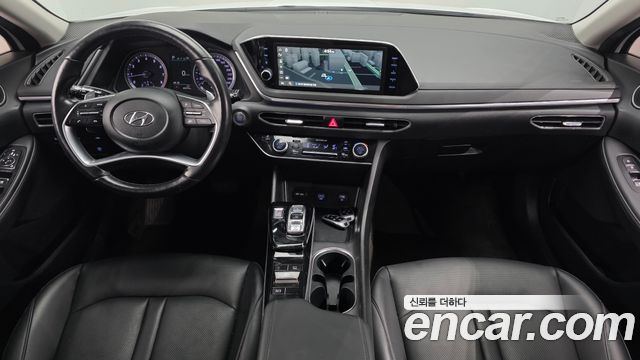 Hyundai Sonata 2022 — photo 10