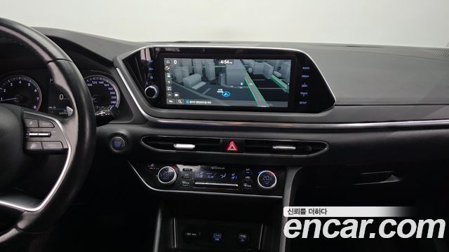 Hyundai Sonata 2022 — photo 20