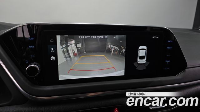Hyundai Sonata 2022 — photo 21