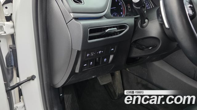 Hyundai Sonata 2022 — photo 25