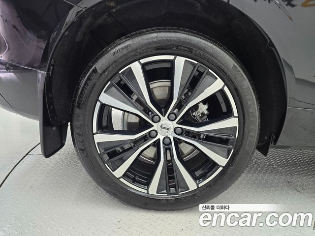 Volvo XC60 2024 — photo 5