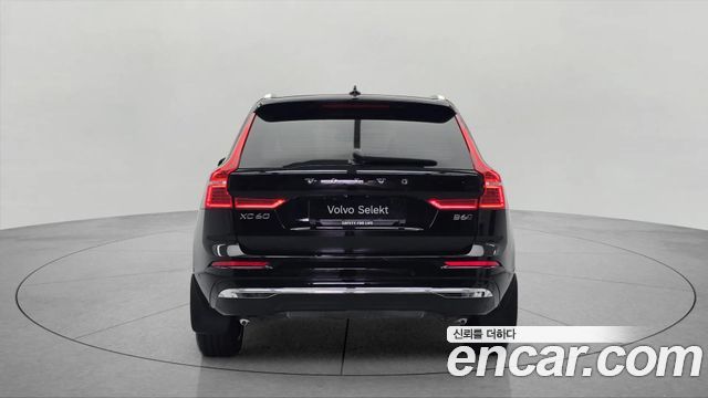Volvo XC60 2024 — photo 19