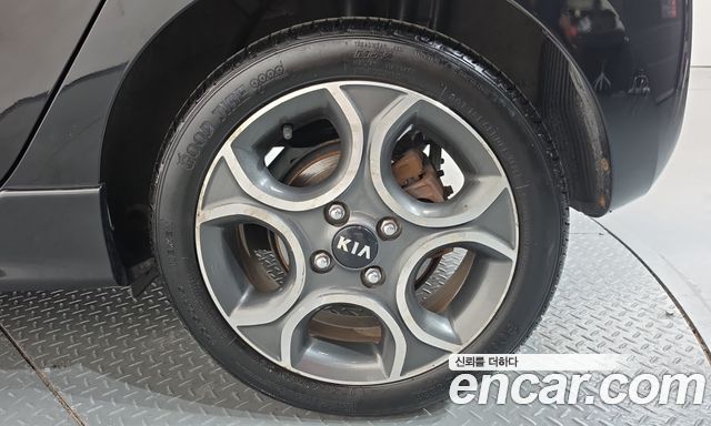 Kia morning 2012 — photo 7