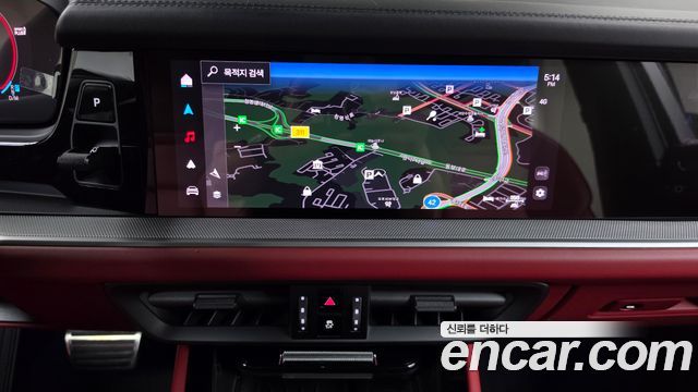 Porsche Cayenne 2025 — photo 18