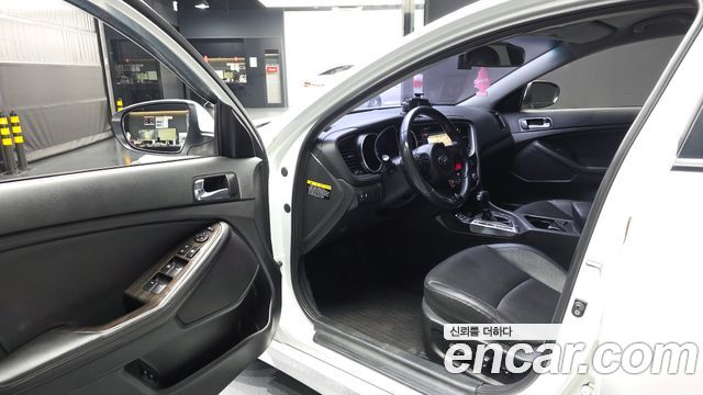 Kia K5 2014 — photo 13
