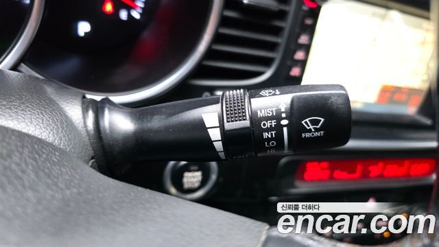 Kia K5 2014 — photo 24