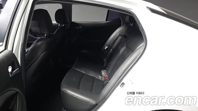 Kia K5 2014 — photo 16