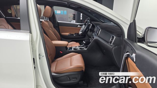 Kia Sportage 2018 — photo 17