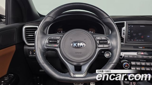 Kia Sportage 2018 — photo 19