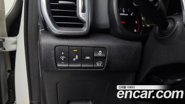 Kia Sportage 2018 — photo 28