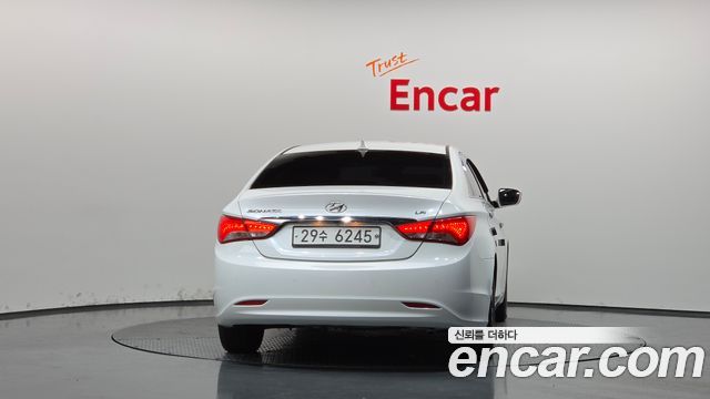 Hyundai Sonata 2013 — photo 4