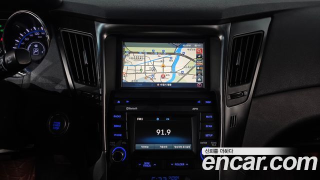 Hyundai Sonata 2013 — photo 18