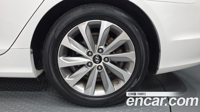 Hyundai Sonata 2013 — photo 7